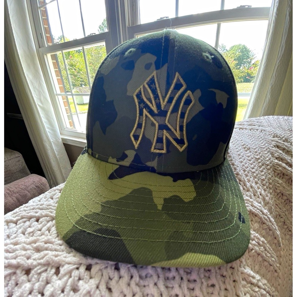 New Era 59FIFTY New York Yankees Green/Black Camo Fitted Cap Size 7 1/8